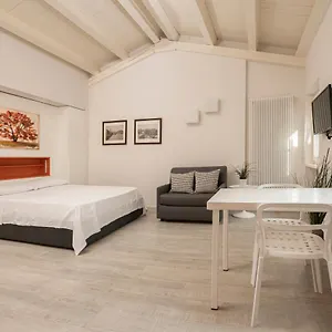 Vicolo Zini Apartment