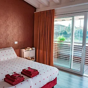 Riva Bed & Breakfast