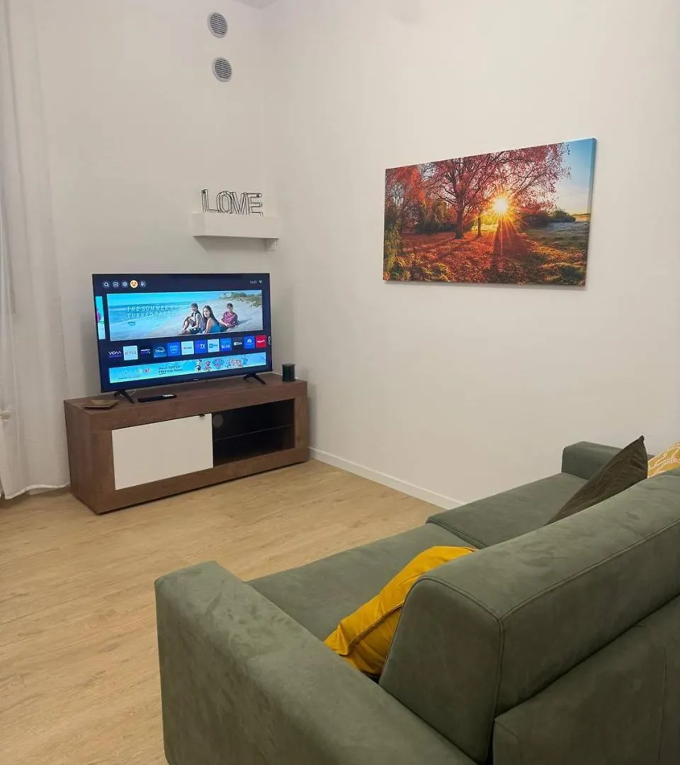 Residenza Mustacchi Apartment Verona 0*,  Italy